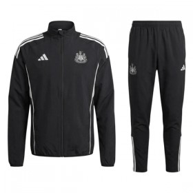 Newcastle United Training Takit Musta 2025-26