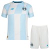 Gremio FBPA Lasten Vieras 2026-27 - Jalkapallo Pelipaidat (S/S) Gremio FBPA Lasten Vieras 2026-27 - Jalkapallo Pelipaidat (S/S)