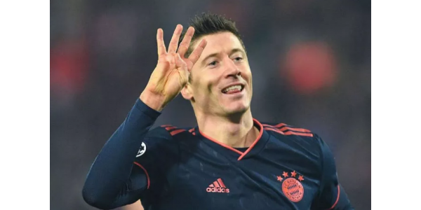 Crvena zvezda 0-6 Bayern München Crvena zvezda 0-6 Bayern München