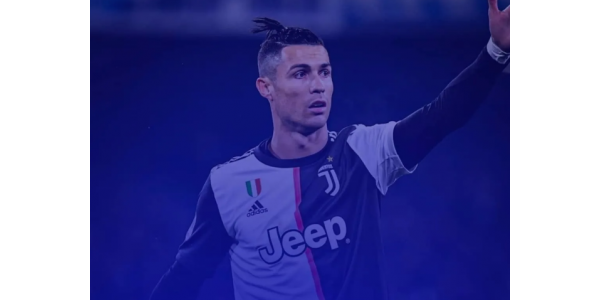 Onko asianmukaista, että Ronaldo tekee tällaisen muutoksen 35-vuotiaana? Onko asianmukaista, että Ronaldo tekee tällaisen muutoksen 35-vuotiaana?